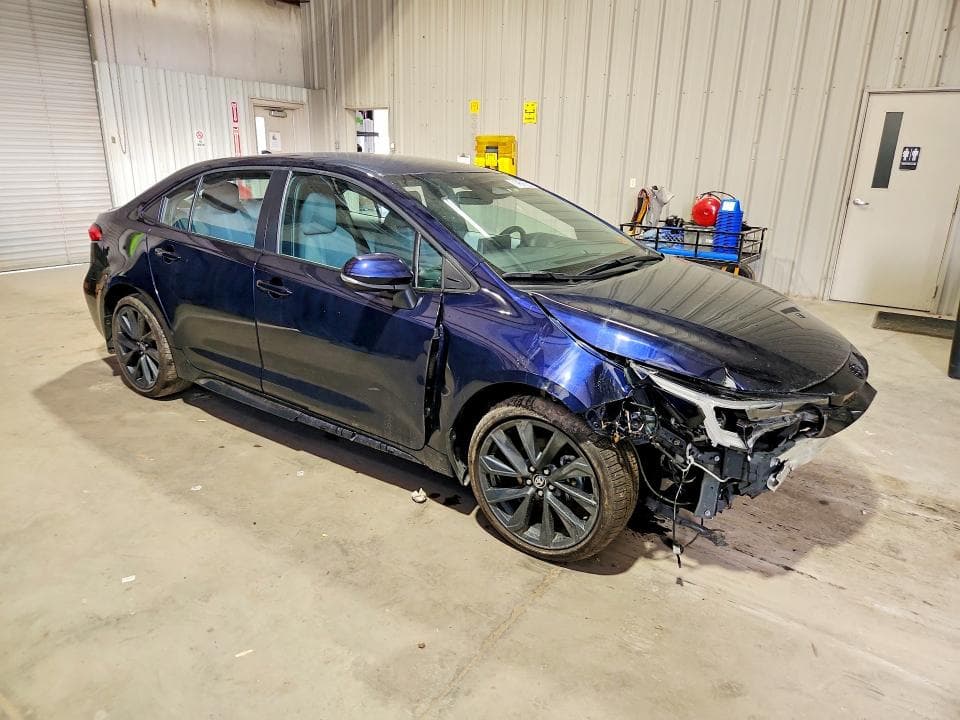 2025 TOYOTA COROLLA SE 4