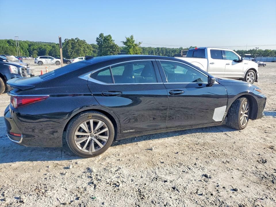 2020 LEXUS ES 300H 3