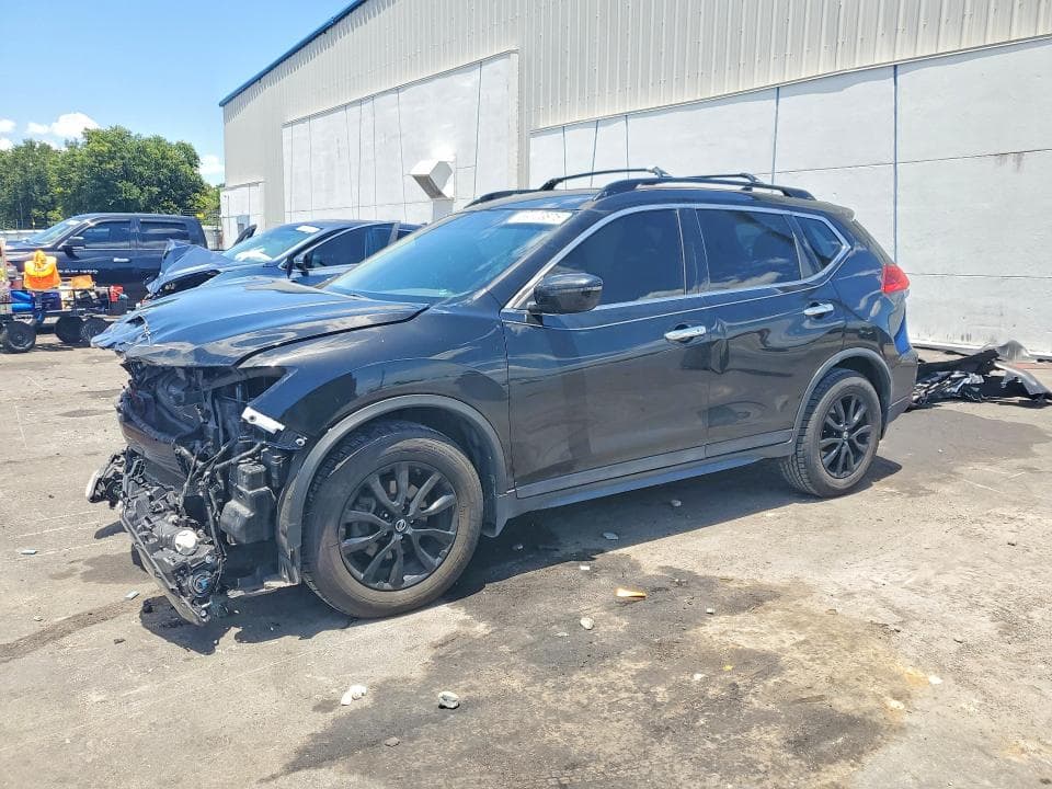 2017 NISSAN ROGUE SV - 1