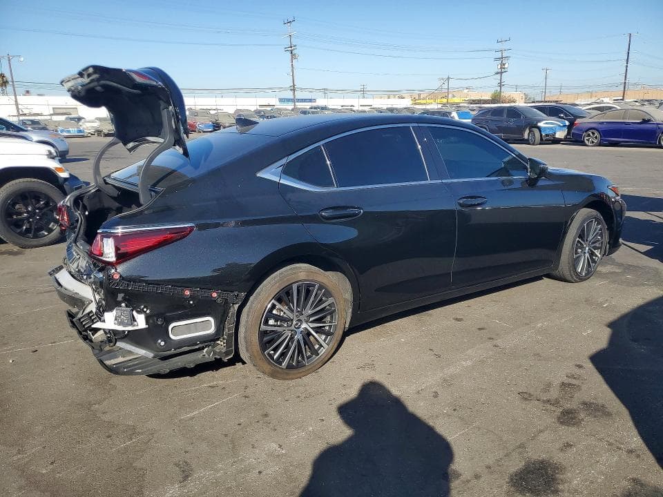 2025 LEXUS ES 300H BASE 3