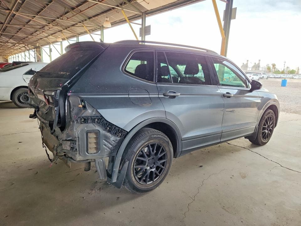 2020 VOLKSWAGEN TIGUAN S 3