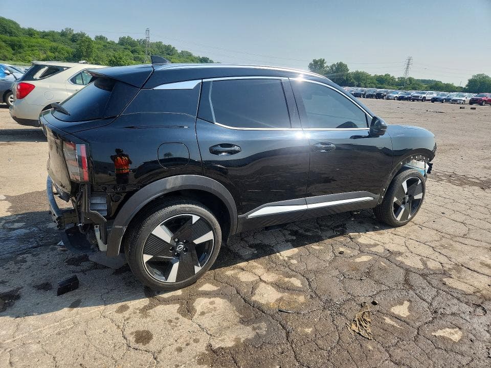 2025 NISSAN KICKS SR 3