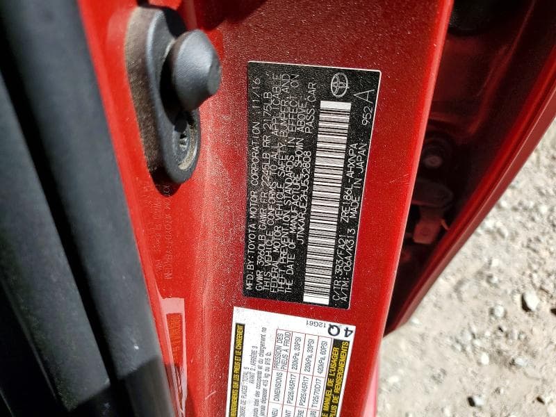 2017 TOYOTA COROLLA IM BASE 12
