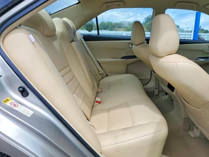 2017 TOYOTA CAMRY LE 10