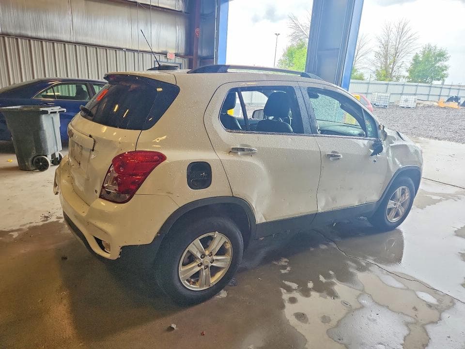 2020 CHEVROLET TRAX 1LT 3