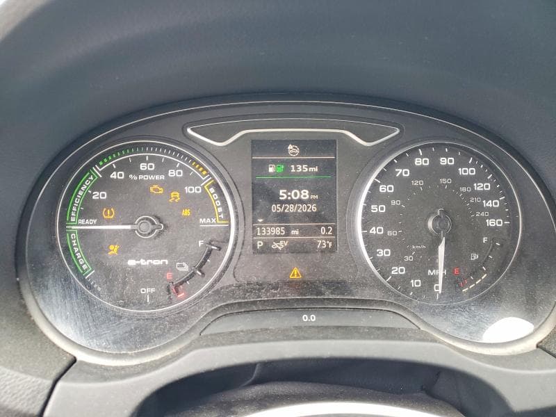 2017 AUDI A3 E-TRON PREMIUM 9
