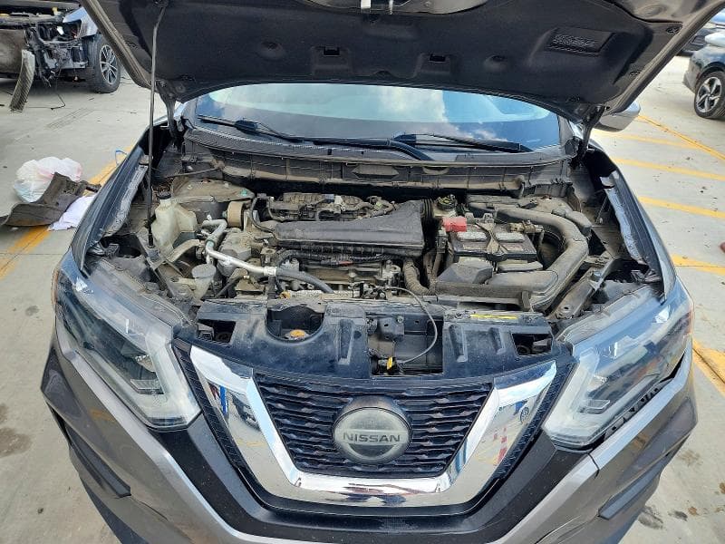 2018 NISSAN ROGUE SV 12
