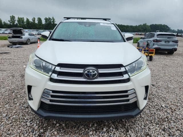 2019 TOYOTA HIGHLANDER LIMITED 5