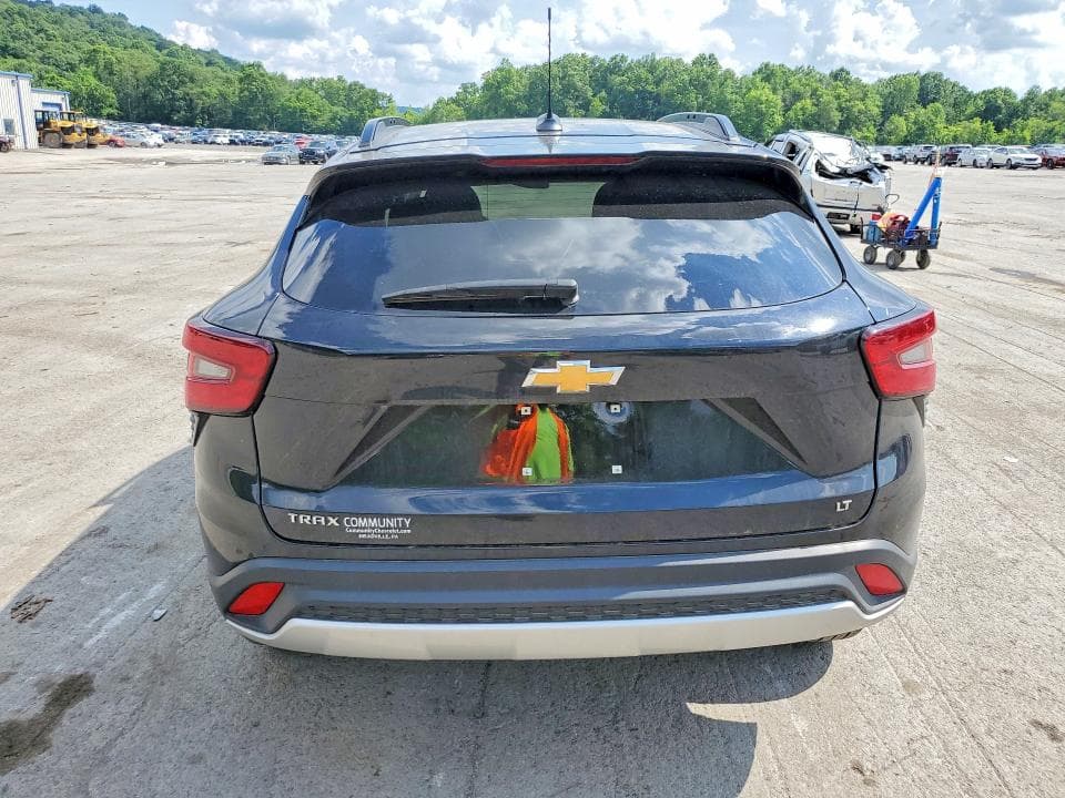 2025 CHEVROLET TRAX 1LT 6