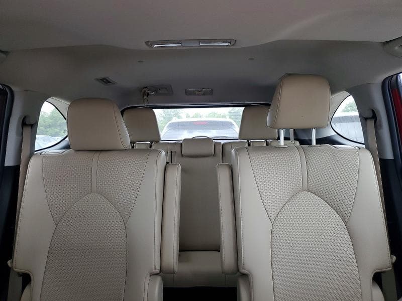 2021 TOYOTA HIGHLANDER LIMITED 10