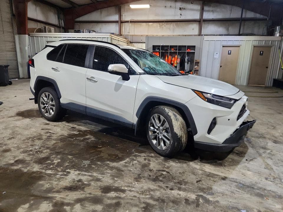 2023 TOYOTA RAV4 LIMITED 4