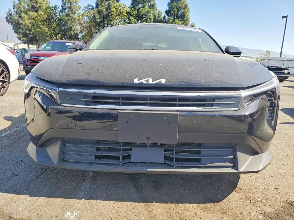 2025 KIA K4 LXS 5