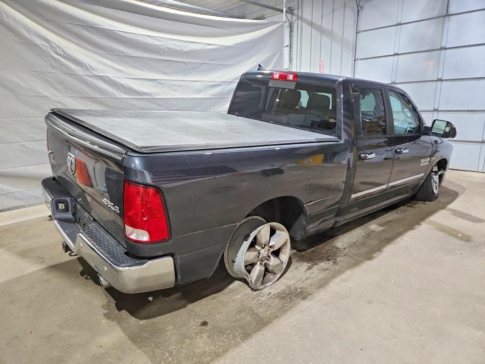 2018 RAM 1500 SLT 3