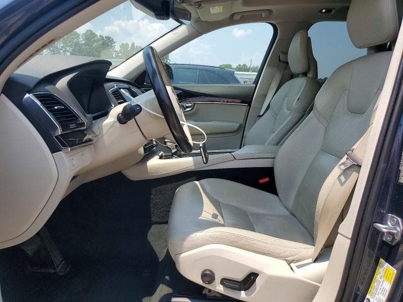 2018 VOLVO XC90 T6 7