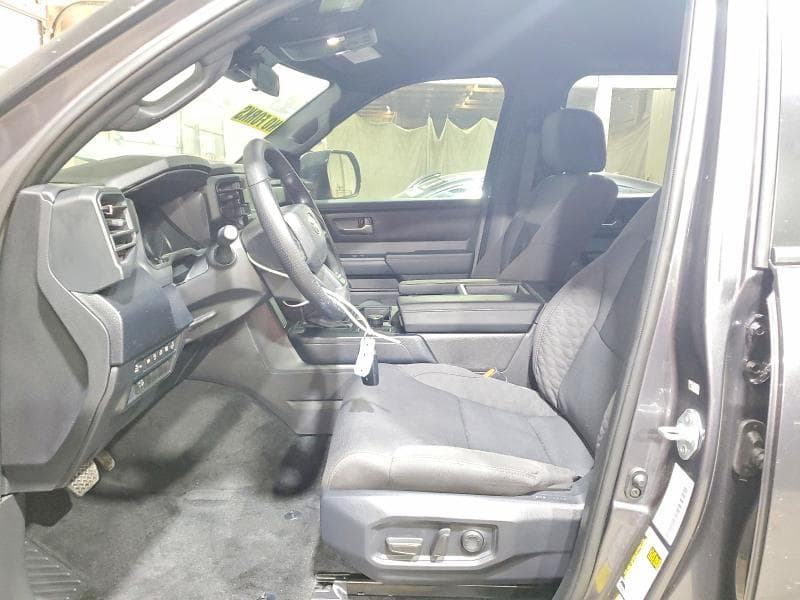 2026 TOYOTA TUNDRA SR5 7