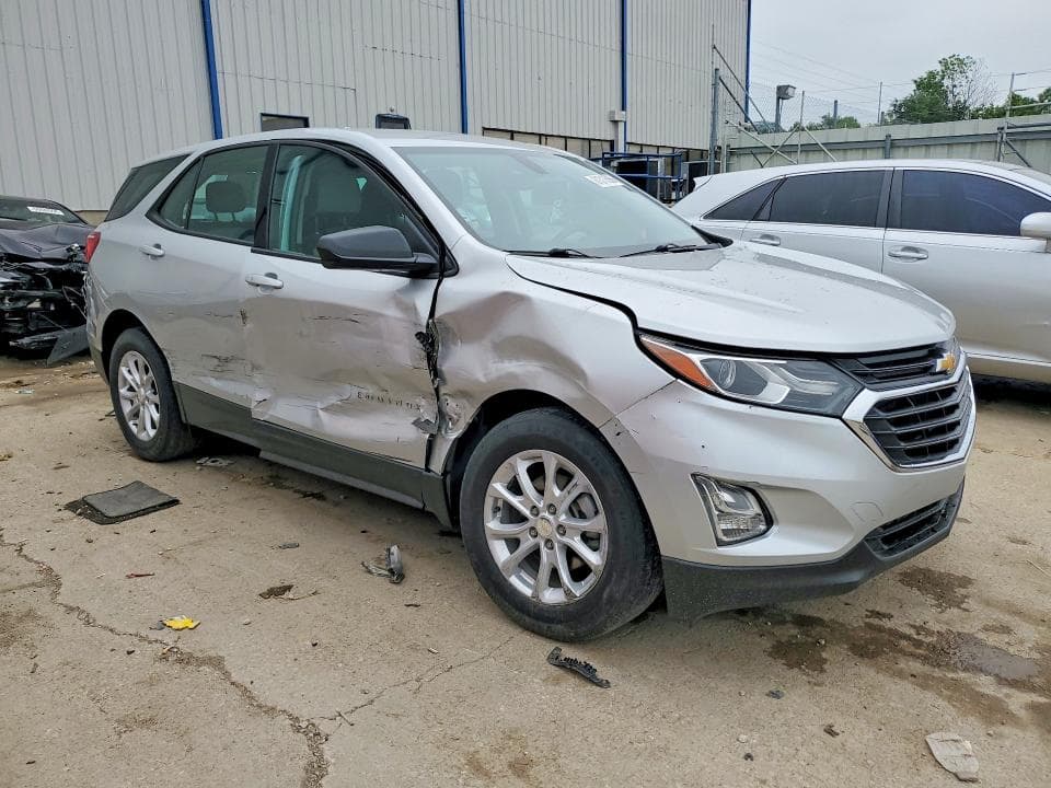 2019 CHEVROLET EQUINOX LS 4
