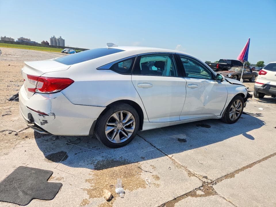 2020 HONDA ACCORD LX 3