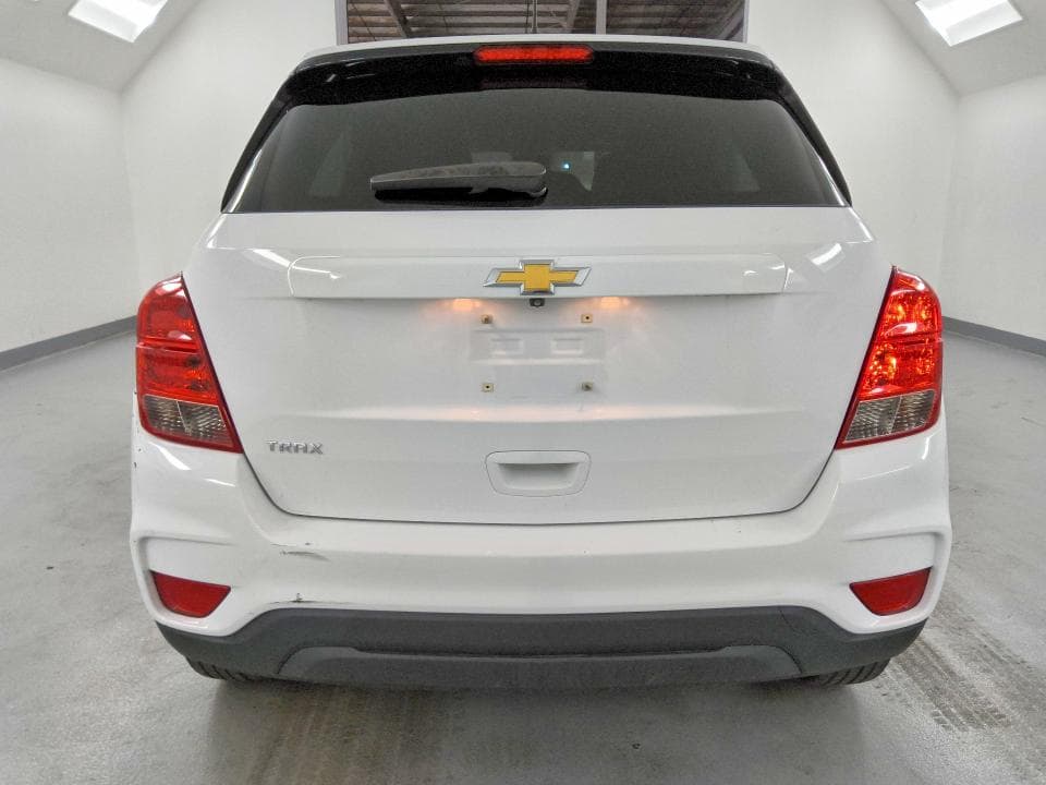 2020 CHEVROLET TRAX LS 6