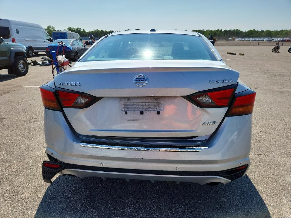 2019 NISSAN ALTIMA PLATINUM 6