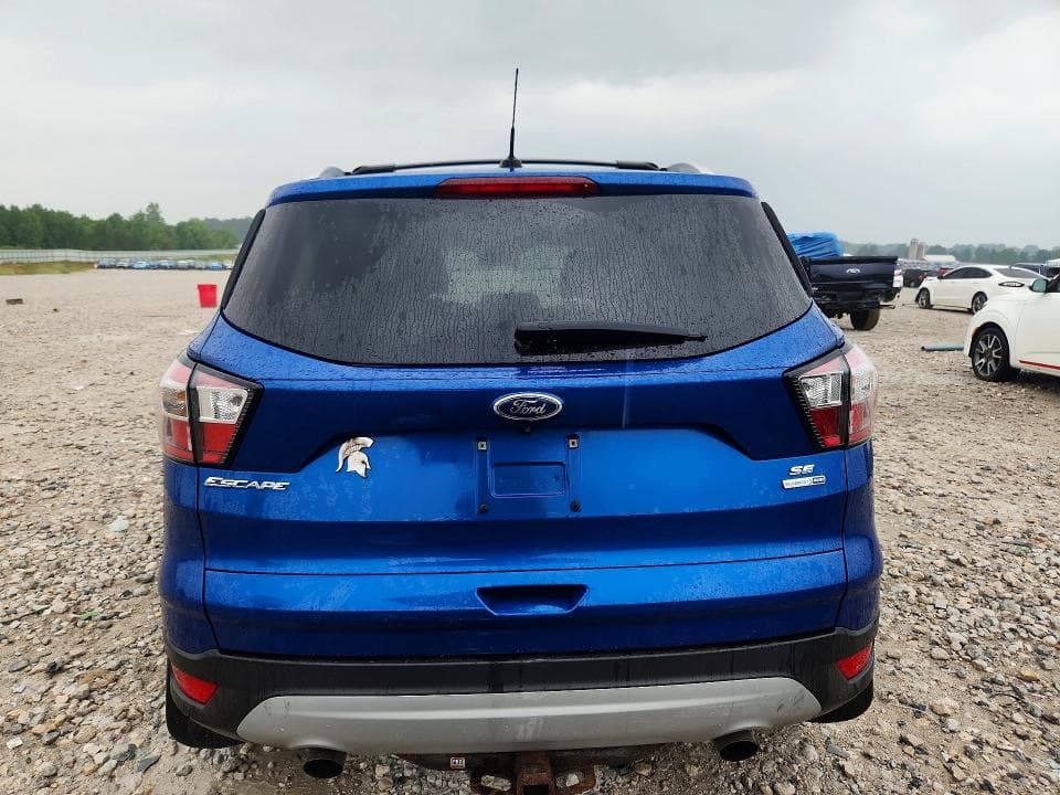 2017 FORD ESCAPE SE 6