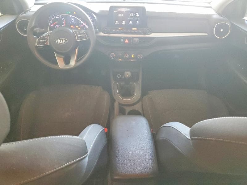 2020 KIA FORTE FE 8