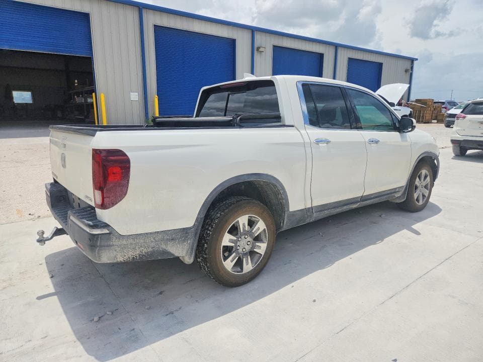2017 HONDA RIDGELINE RTL 3