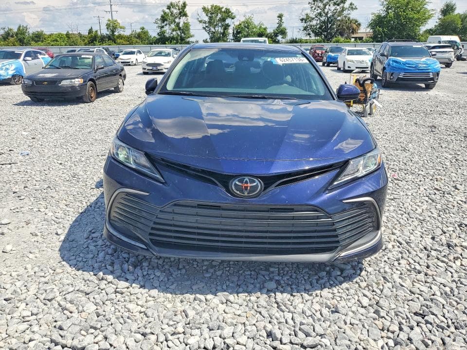 2022 TOYOTA CAMRY LE 5