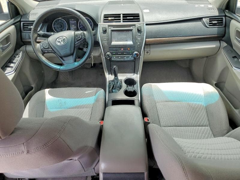 2017 TOYOTA CAMRY LE 8