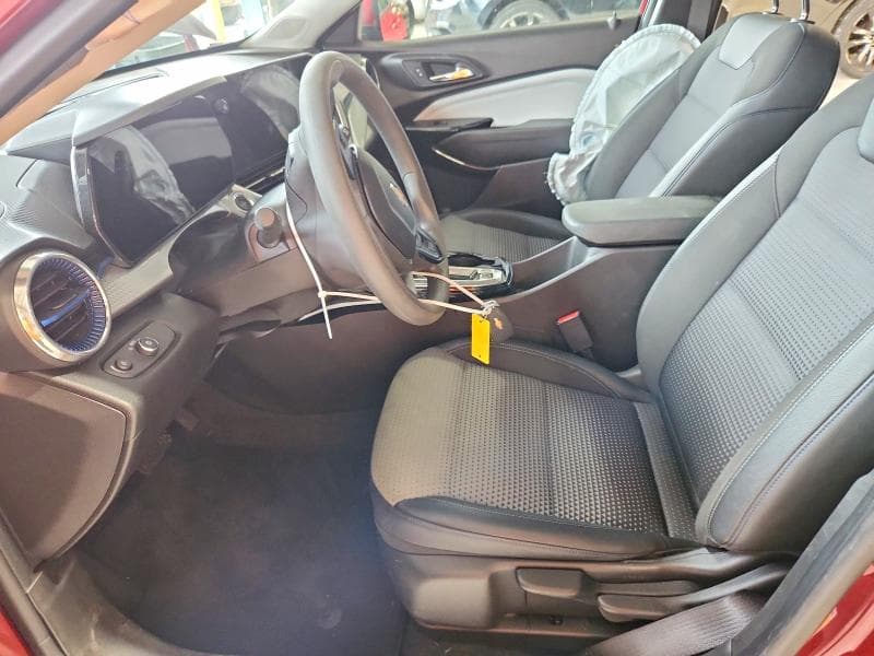 2025 CHEVROLET TRAX 1LT 7