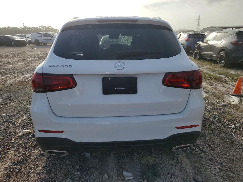 2022 MERCEDES-BENZ GLC 300 6