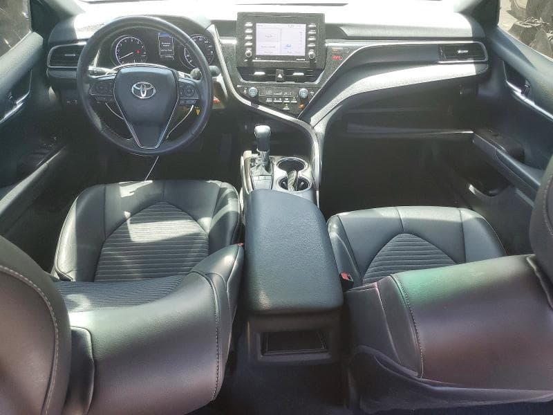 2022 TOYOTA CAMRY SE 8