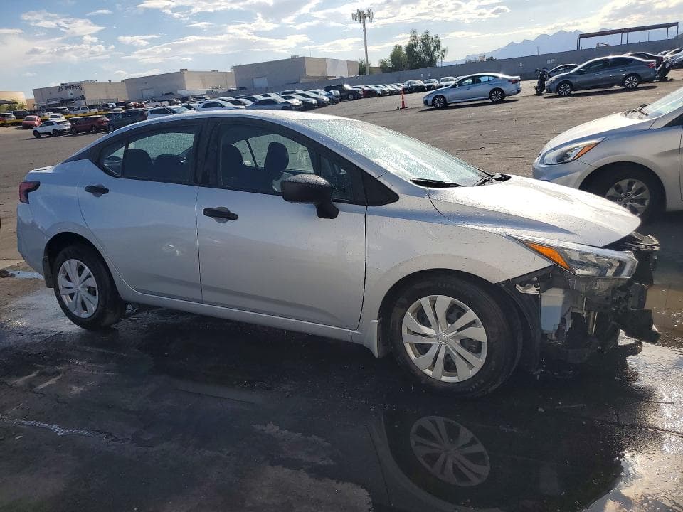 2025 NISSAN VERSA S 4