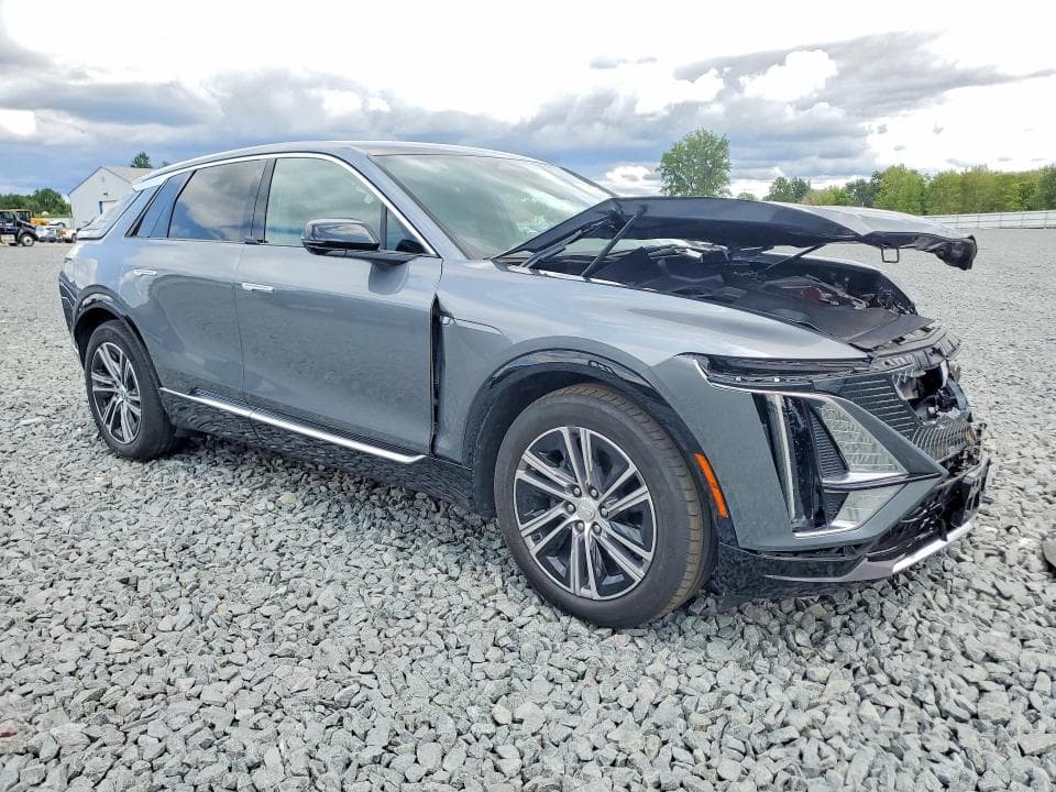 2023 CADILLAC LYRIQ LUXURY 4