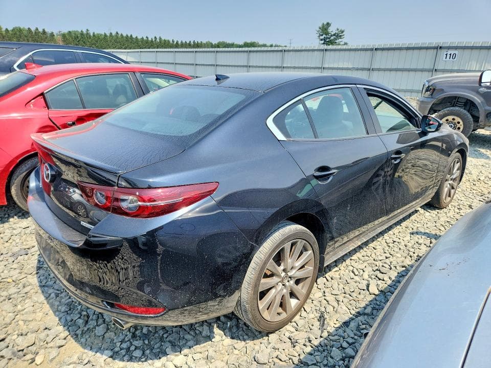 2021 MAZDA 3 PREMIUM 3