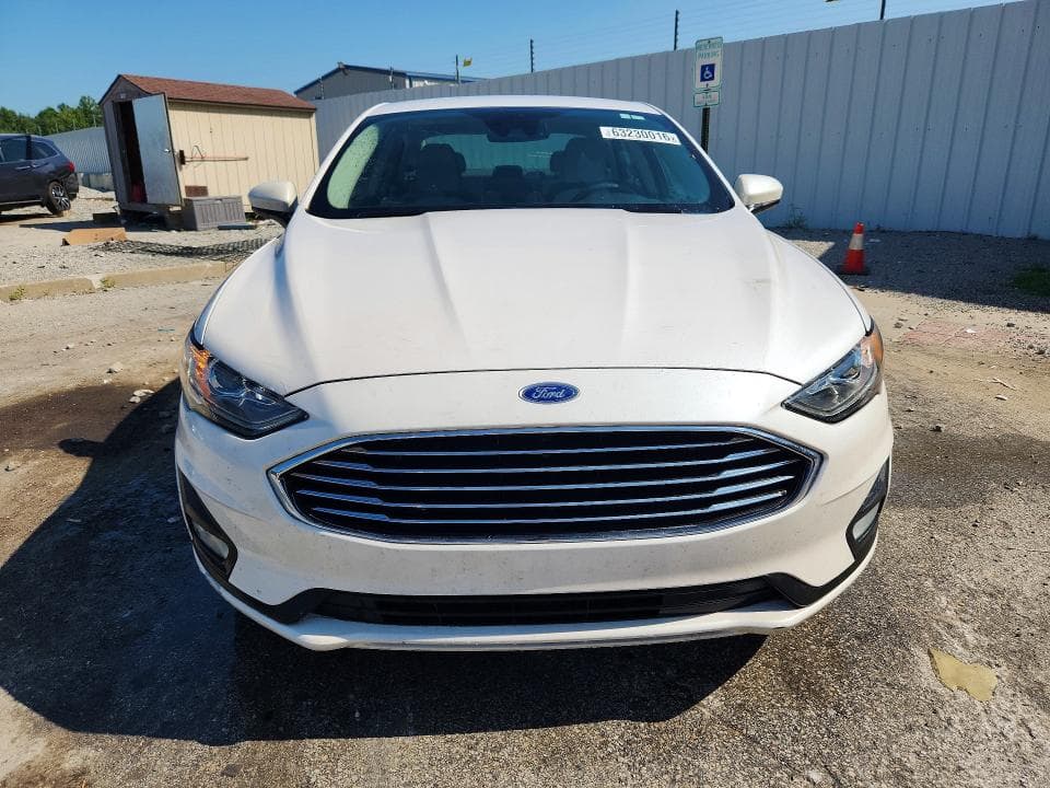 2019 FORD FUSION SE 5