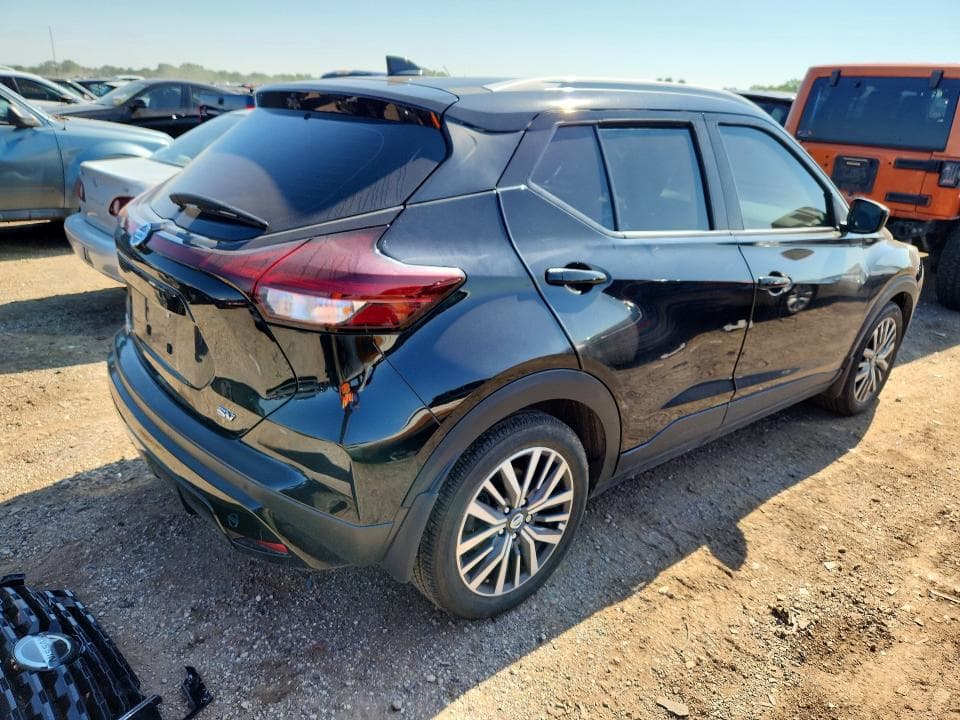 2021 NISSAN KICKS SV 3