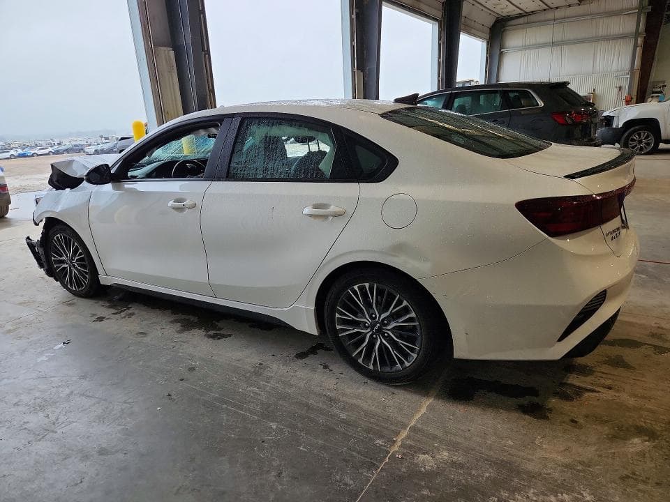 2024 KIA FORTE GT LINE 2