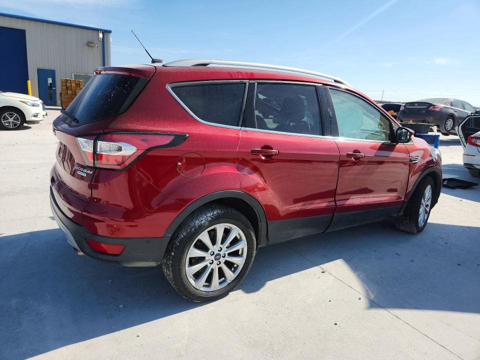 2017 FORD ESCAPE TITANIUM 3