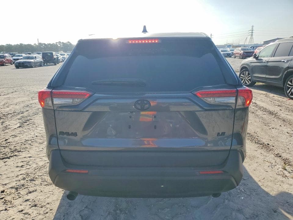 2024 TOYOTA RAV4 LE 6