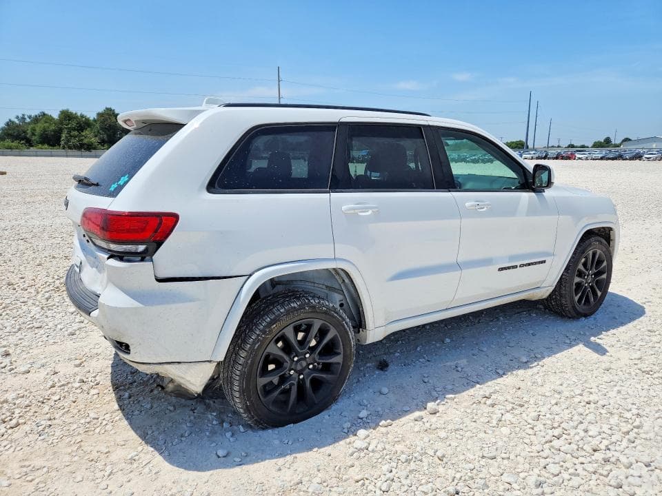 2021 JEEP GRAND CHEROKEE LAREDO 3