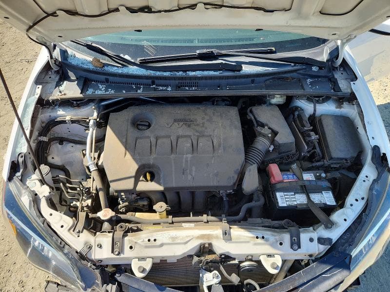 2017 TOYOTA COROLLA LE 11