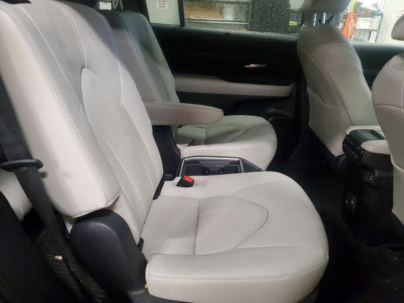 2025 TOYOTA GRAND HIGHLANDER HYBRID LIMITED 11