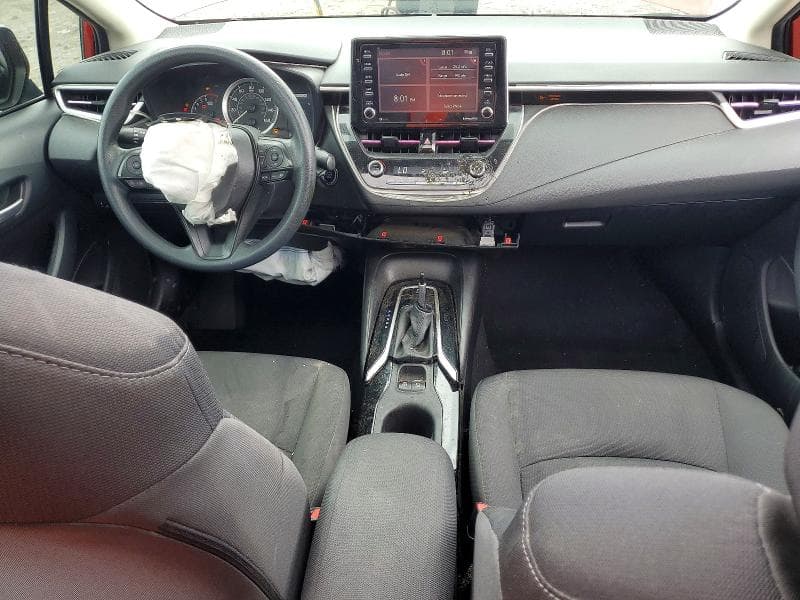 2021 TOYOTA COROLLA LE 8