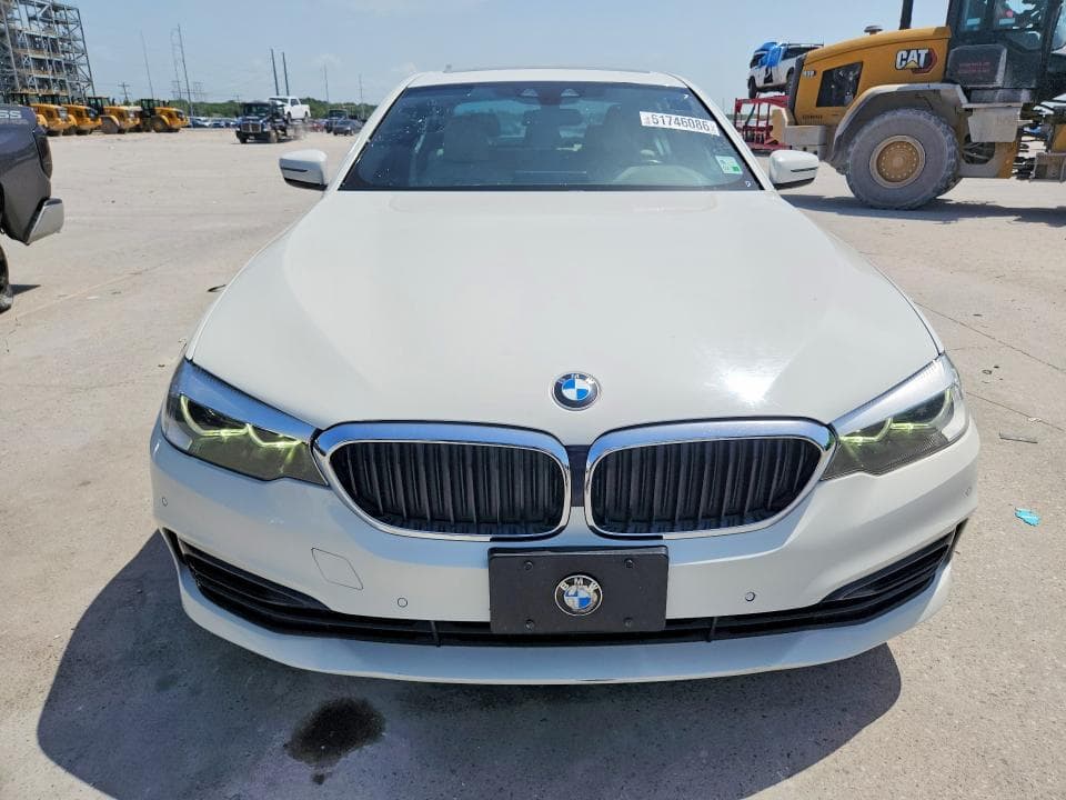 2019 BMW 530 XI 5