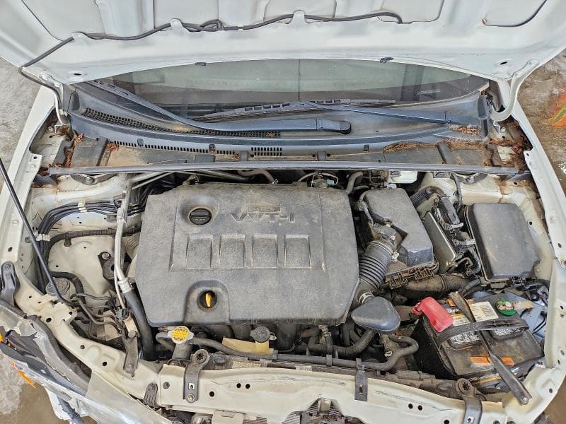 2017 TOYOTA COROLLA LE 11