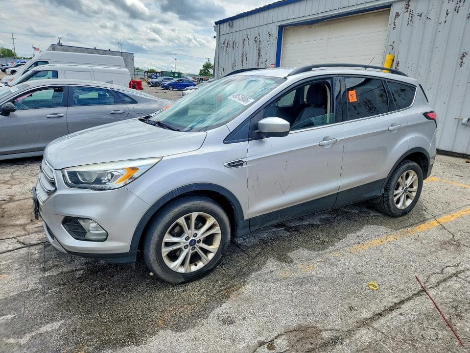 2017 FORD ESCAPE SE - 1