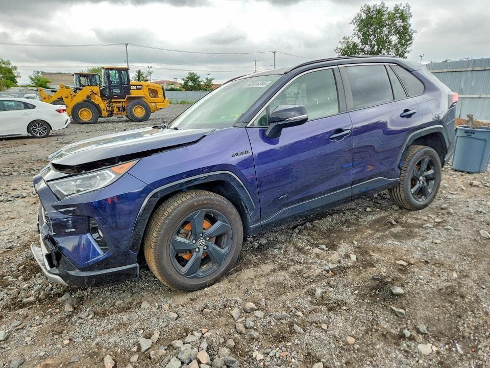 2020 TOYOTA RAV4 XSE - 1