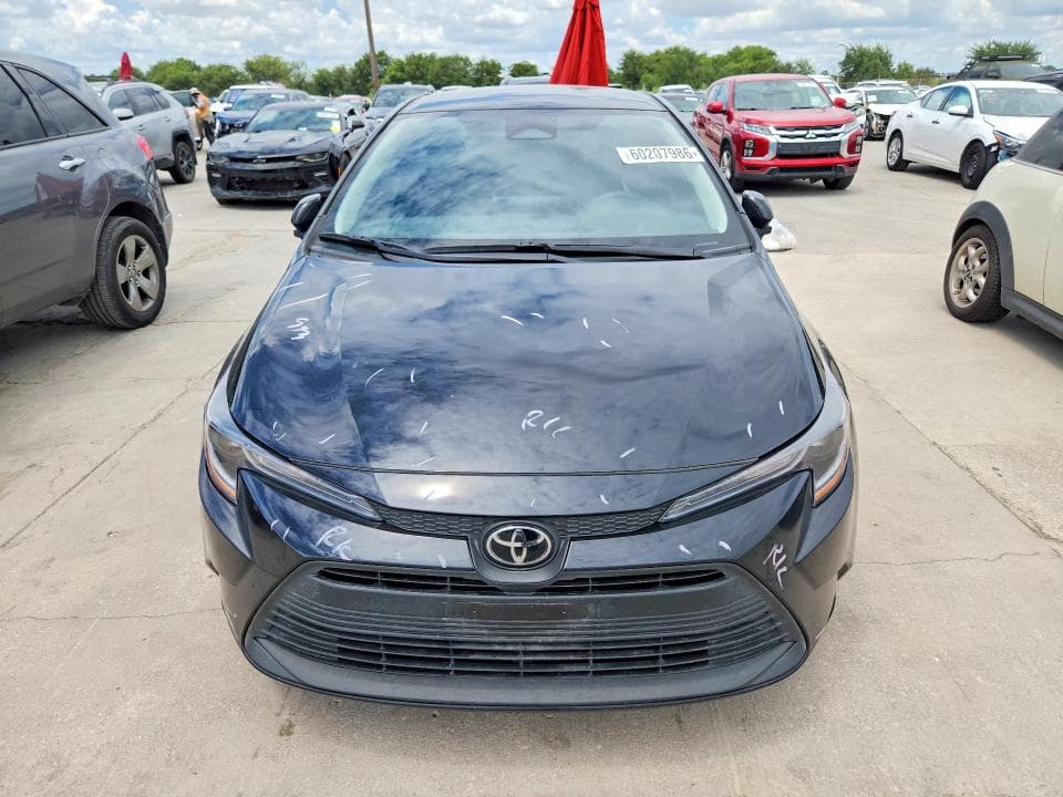 2025 TOYOTA COROLLA LE 5