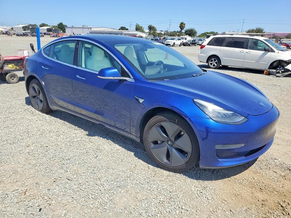 2020 TESLA MODEL 3 4