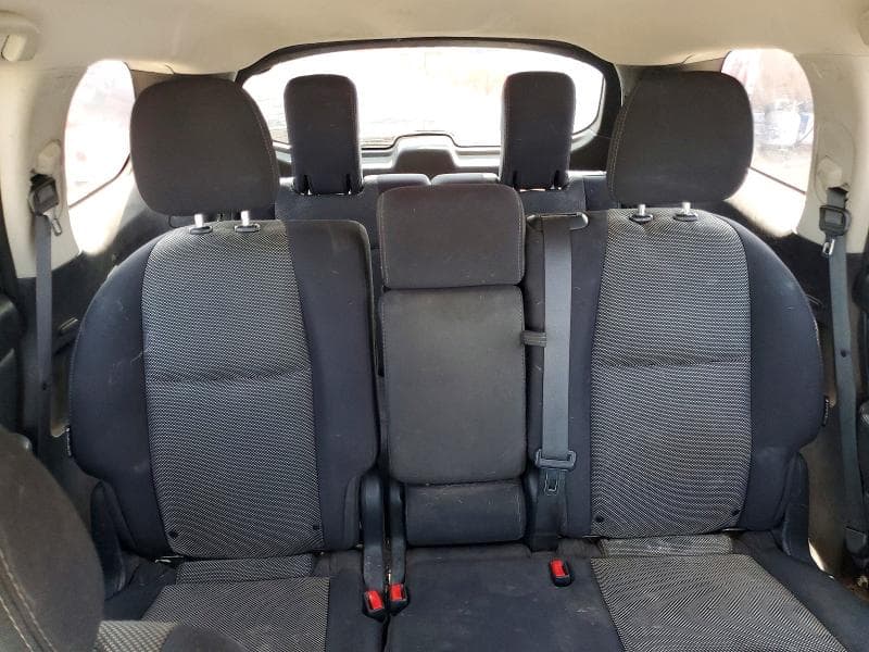 2019 NISSAN PATHFINDER SV 10